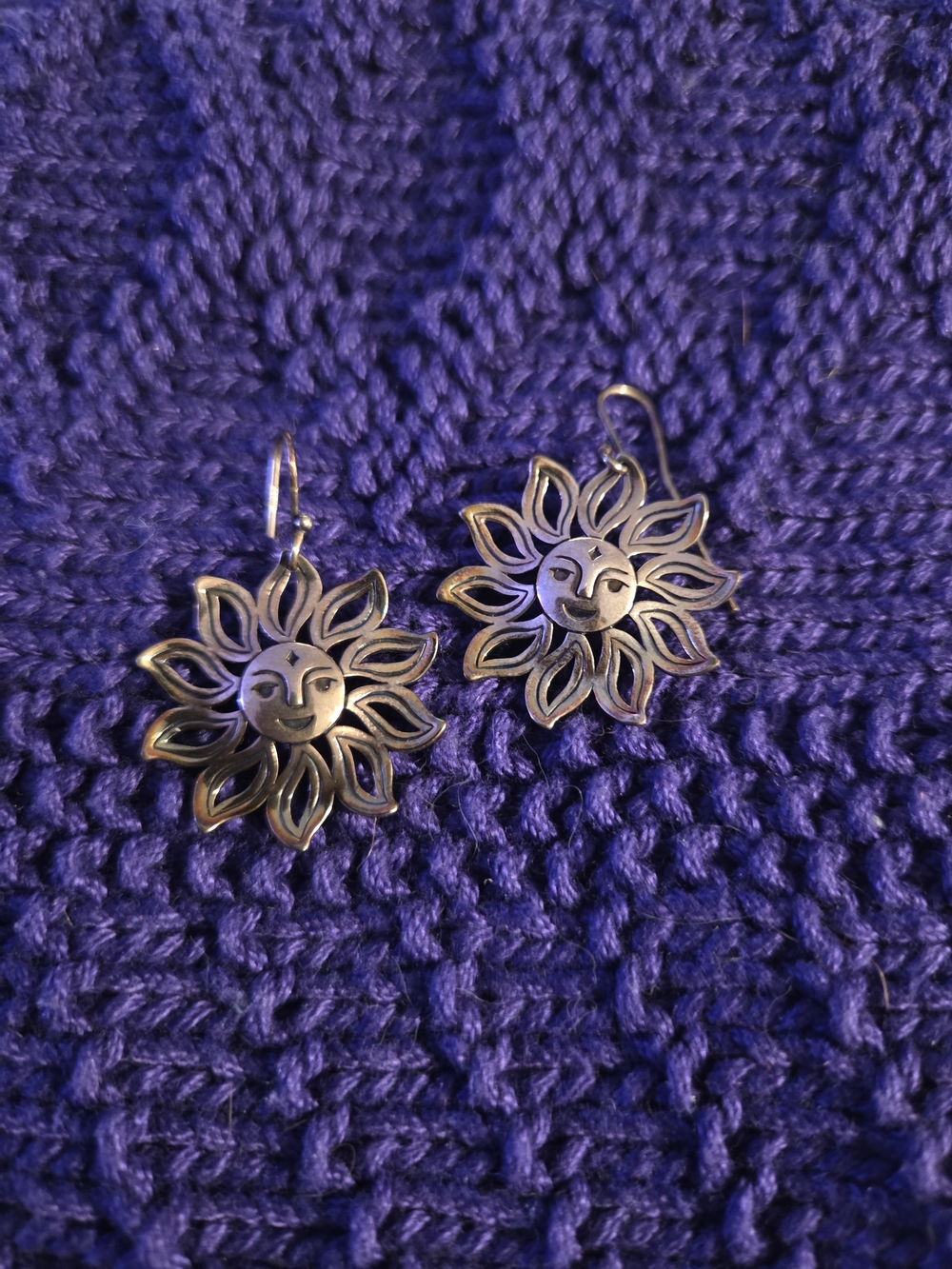 James Avery (Retired Design) Silver Sunbeam Face Drop Earrings